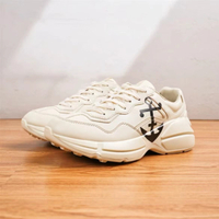 ฤดูหนาว g Home Daddy Shoes ผู้ชายแมทช์ลุคง่ายเพิ่มความสูงด้านในแพลตฟอร์มคู่รักลำลอง ny ขายส่งรองเท้า