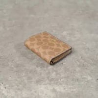 Dompet COACH MONOGRAM BEIGE BROWN ZIP BIFOLD WALLET 100% ORIGINAL 10X9CM