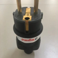 Steker karet legrand ip44 waterproof