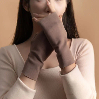 Handosck Farha, oleh Haseema, Sarung Tangan Handsock