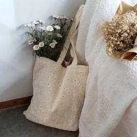 Women Daisy Flowers Canvas Tote Bag Cotton Cloth Shoulder Bag Sweet Ladies Shopper Bag Soft Eco Handbag Reusable Shopping Bag