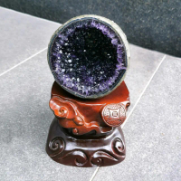 【財神小舖】5A頂級天然烏拉圭聚寶盆紫晶洞(2.2KG一物一拍紫晶洞/水晶洞/紫水晶/消磁/鎮宅/招財/水晶洞)