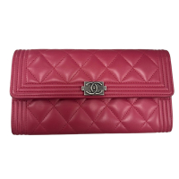 【二手名牌BRAND OFF】CHANEL 香奈兒【再降價】桃紅色 羊皮 菱格紋 BOY CHANEL 扣式長夾