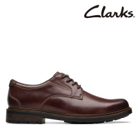 Clarks 男鞋 Un Shire Low 寬楦透氣緩震舒適紳士鞋 休閒皮鞋(CLM74653D)