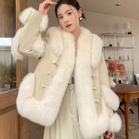 Chinese Style Fox Fur Stitching Sheepskin Fur Coat for Women Fur and Leather Overcoat Winter