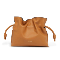 LOEWE 羅威 Mini Flamenco Clutch 迷你 扭結束口 皮革 手拿包 肩背包 斜背包 暖沙色
