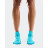 On Performance Run Sock Low Kaos Kaki Unisex [2UF10063259] Horizon White M