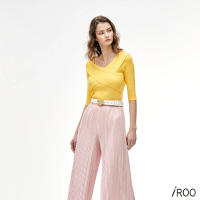 【iROO】黃色交叉式合身女人針織短袖上衣