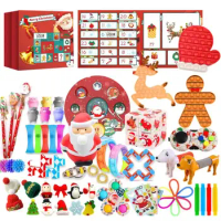 24 Pcs/set Advent Calendar Fidget Toys Santa Claus DIY Xmas Tree Hanging Pendant 2023 Christmas Countdown Calendar Toys for Kids
