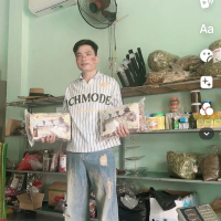 Anh gì ơi.... Lại đây em bán cho thang minh mạng thang 35 vị. Khuyến mãi 1 nụ cười và tặng kèm cả bầ