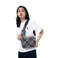 MLB CHECKBOARD CROSSBAG BOSTON BLACK