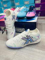 Kelme Giày Bóng Đá 5.0 TF Trắng Tím - Thiết Kế Nhanh Chóng & Cảm Ứng Tốt - Phù Hợp Cho Các trận Đấu