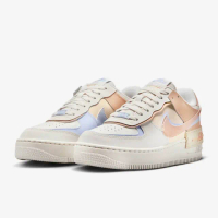 【Nike】休閒鞋 Wmns Air Force 1 Shadow 女鞋 米白 粉橘 拼接 AF1 DZ1847-114-US 7.5