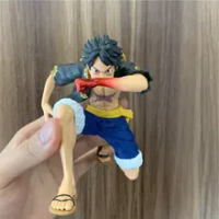 Lover Anime One Piece Luffy Squatting Figure Four Emperors Battle Kaidou Figures OP Luffy Gear 2 Zoro Sanji Usopp Model Gift Toy