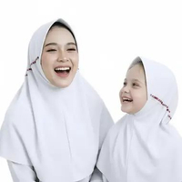 jilbab anak kerudung sekolah sd serut pita instan katun premium perempuan Putih pita merah (Uk. M)