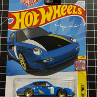 Hotwheels ‘96 porsche carrera Blue