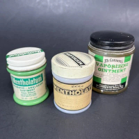 3 Medicine Jars Mentholatum Vaporizing Ointment Milkglass Glass Plastic Vintage