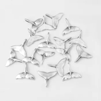 40pcs Antique Silver Lovely Whale Tail Fin Charms Pendant For Keychain Bracelet Necklace DIY Jewelry Making Findings