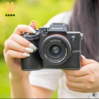 索尼zve10相機 保護套 A7C2 相機包 A7r5微單 皮套 a7m4半包底A7CR 配件 【不是相機！是相機 配件 】