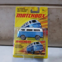 matchbox lesney edition 70 volkswagen T2 classic bus blue