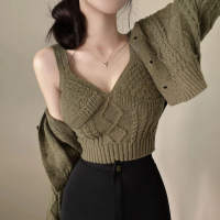 【D.studio】韓版溫柔風設計感麻花針織外套+針織背心(套裝上衣女裝衣服長袖毛衣針織外套 J261)