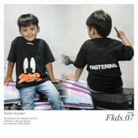Kaos anak oranye duck faster invader