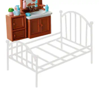 Doll House Miniature Bed Vintage Metal Bed Model Decor Metal Construction Doll House Furniture For Kid's Room Doll House Hotel