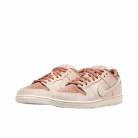 【NIKE 耐吉】Nike SB Dunk Low Trocadero Gardens 棕紅 橘 麂皮 男鞋 FV5926-200