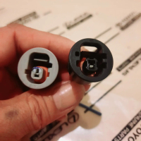 soket switch oli toyota innova,camri,altis,vios,yaris avanza,xenia,