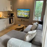 住宿 Charming 2-bedroom apartment in Bergen near the light rail Ytrebygda 卑爾根