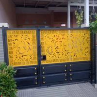 Pagar rumah motip pelat cutting dan besi