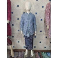 Kebaya anak-anak,kebaya tille anak,kebaya anak terbaru,kebaya kondangan anak,kebaya anak sekolah,keb