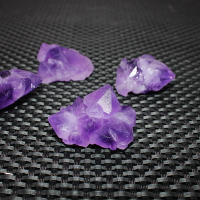 石頭標本 紅錦添紫水晶原石礦石骨干能量療愈石頭花形裝飾造景標本【MJ7720】