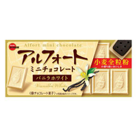 大賀屋 日本製 北日本 白巧克力小麥餅乾 香草巧克力 夾心餅 白巧克力餅乾 白巧克力味帆船餅 J00053048