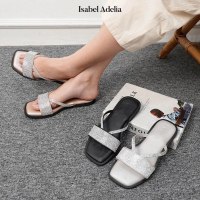 ISABEL ADELIA SANDAL - AZEEMA