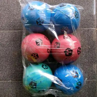 6pcs bola sepak bola plastik ukuran besar warna warni motif random
