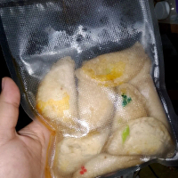 Cireng isi ayam , bakso , keju Frozen