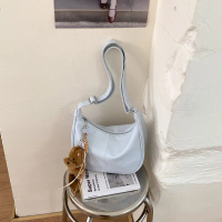 Large Shoulder Bag Capacity For Women Leather Texture Sling Bag Fashion Leisure Commuter Bag