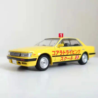 TOMYTEC Tomica TLV 1:64 LV-N260a Sea Nissan Crown trainer car model collection display gifts