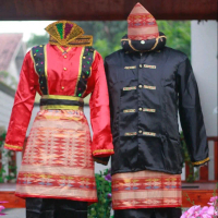 Baju Adat Aceh Dewasa / Tengku Umar / Aceh Garis / Pengantin Aceh (Pria/Wanita)