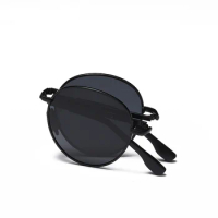 Portable Folding Polarized Sunglasses for Men Square Metal Frame Photochromic Sunglasses Driving Glasses Night Vision Eyewear