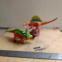 Toy 2 pcs figure hewan dinosaurus geoworld Pajangan Mainan Anak