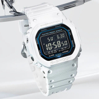 【CASIO 卡西歐】G-SHOCK 藍牙連線 未來科幻方形電子腕錶 禮物推薦 畢業禮物(DW-B5600SF-7)
