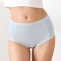 華歌爾-健康內褲-生態環保纖維 M-3L中高腰三角褲(煙綠灰) NSC055F5