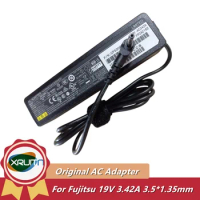Genuine 19V 3.42A 65W 3.5*1.35mm AC Adapter CP500637-01 CP788559-01 FPCAC163 Charger for Fujitsu Stylistic Q738 Q739 R726 Q775