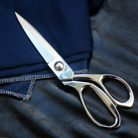 全鋼剪刀進口不銹鋼裁縫剪刀加長尖頭剪子家用剪布料服裝縫紉工具