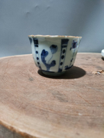 日本回流瓷器古董瓷器清代老青花杯，保真包老，底部帶款，底有點