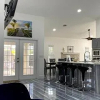 住宿 Luxury Smart Home in the Heart of Cape Coral 珊瑚角