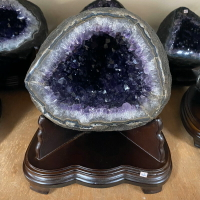天然 烏拉圭🇺🇾5A財寶袋圓洞型 紫晶洞 紫水晶洞 🔮 靠山 天然聚寶甕 😘系列 6.1kg 編號: 484