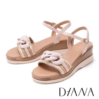DIANA 造型草編踝帶楔型高跟涼鞋 粉色